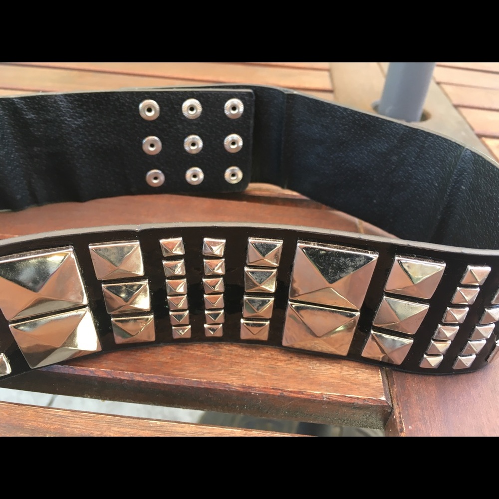 Silver Studded Black Fashion Belt Medium 29” - 31”